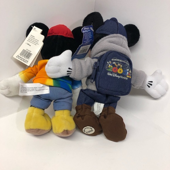 2002/2003 Walt Disney World Mickey Mouse bean bag - Picture 4 of 6